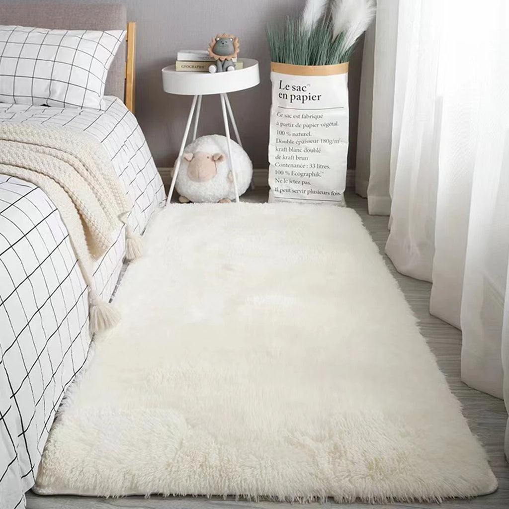 CloudSoft™ Shaggy Bedroom Rug